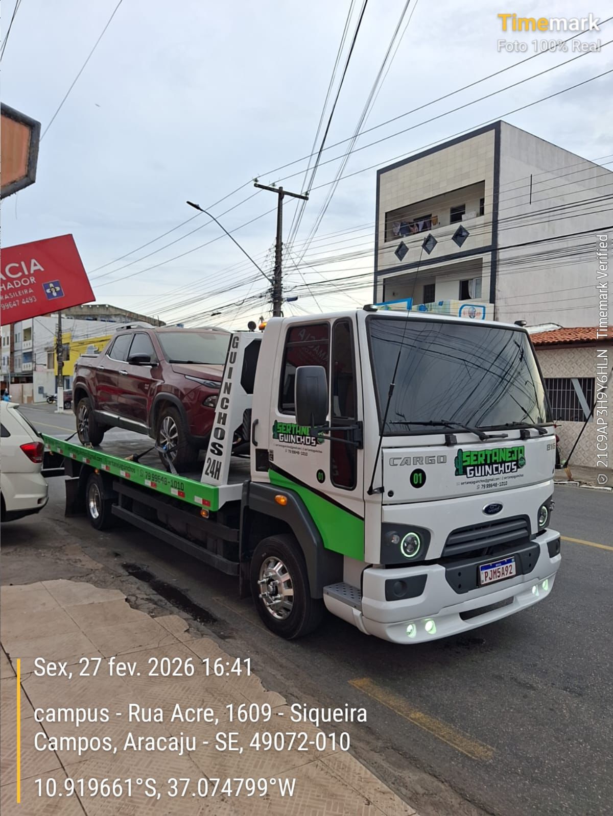 Reboque de veículos